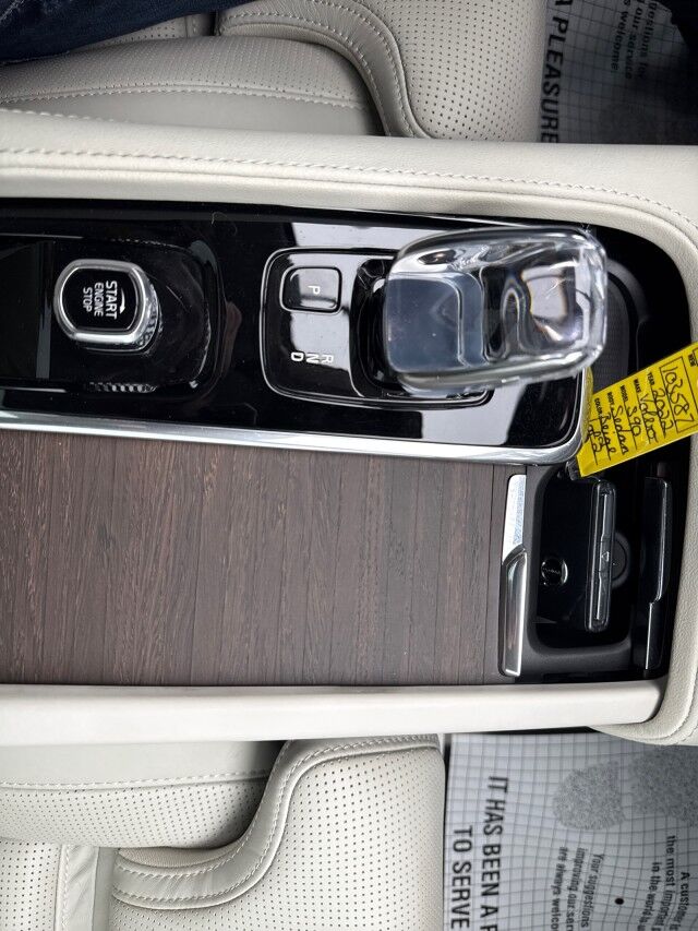 2022 Volvo S90 Inscription Springfield IL 2022 Volvo S90 Inscription Springfield IL