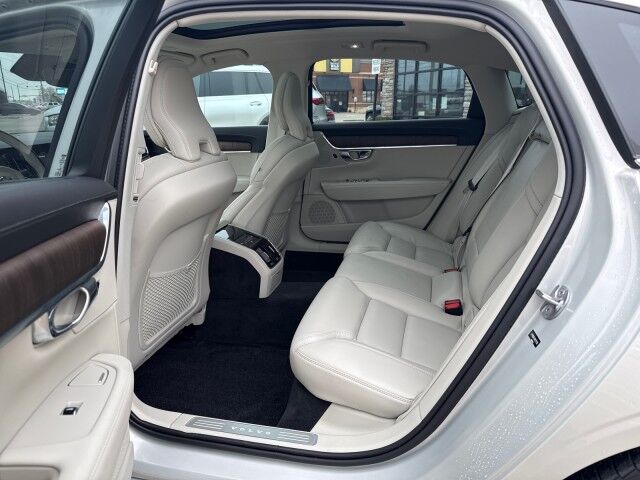 2022 Volvo S90 Inscription Springfield IL 2022 Volvo S90 Inscription Springfield IL