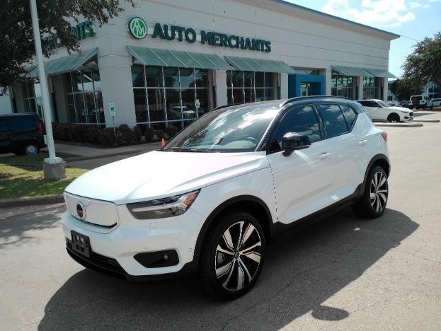 2022 Volvo XC40 Recharge Pure Electric P8 Twin Plus 2022 Volvo XC40 Recharge Pure Electric P8 Twin Plus