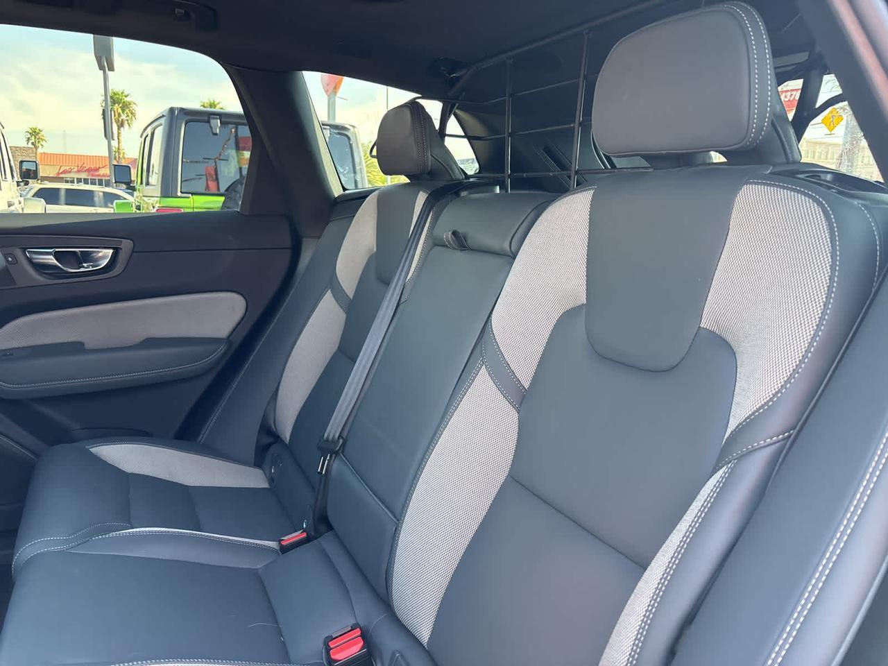 2022 Volvo XC60 Recharge Plug-In Hybrid R-Design Irving TX