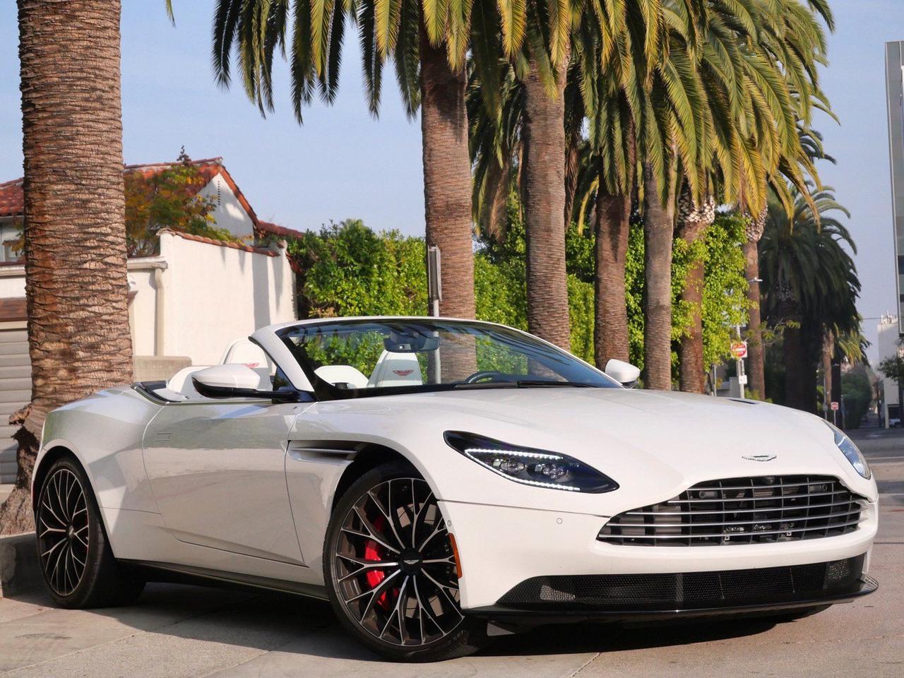 2023 Aston Martin DB11 Volante Volante