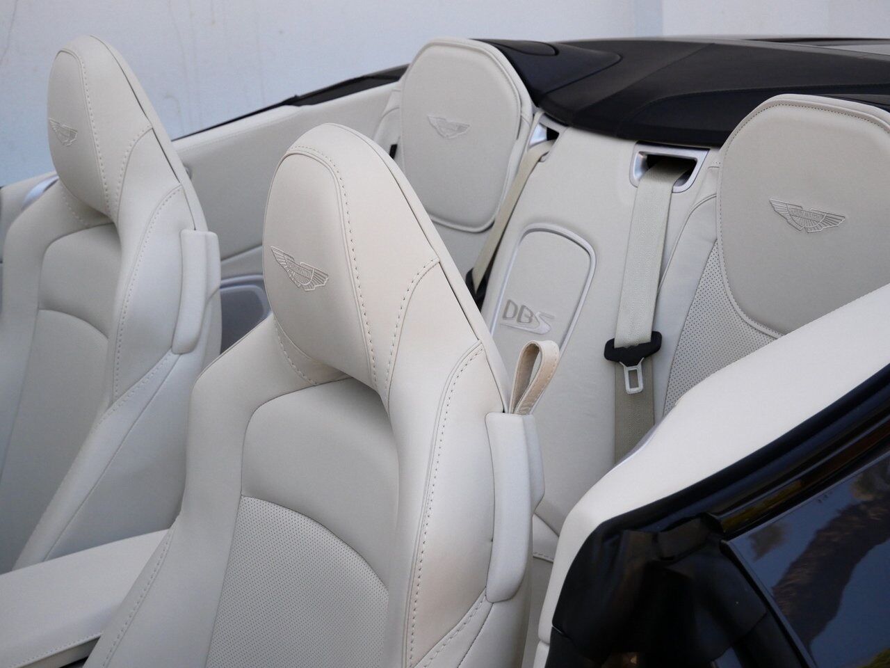2023 Aston Martin DBS Volante Volante Lawrence KS