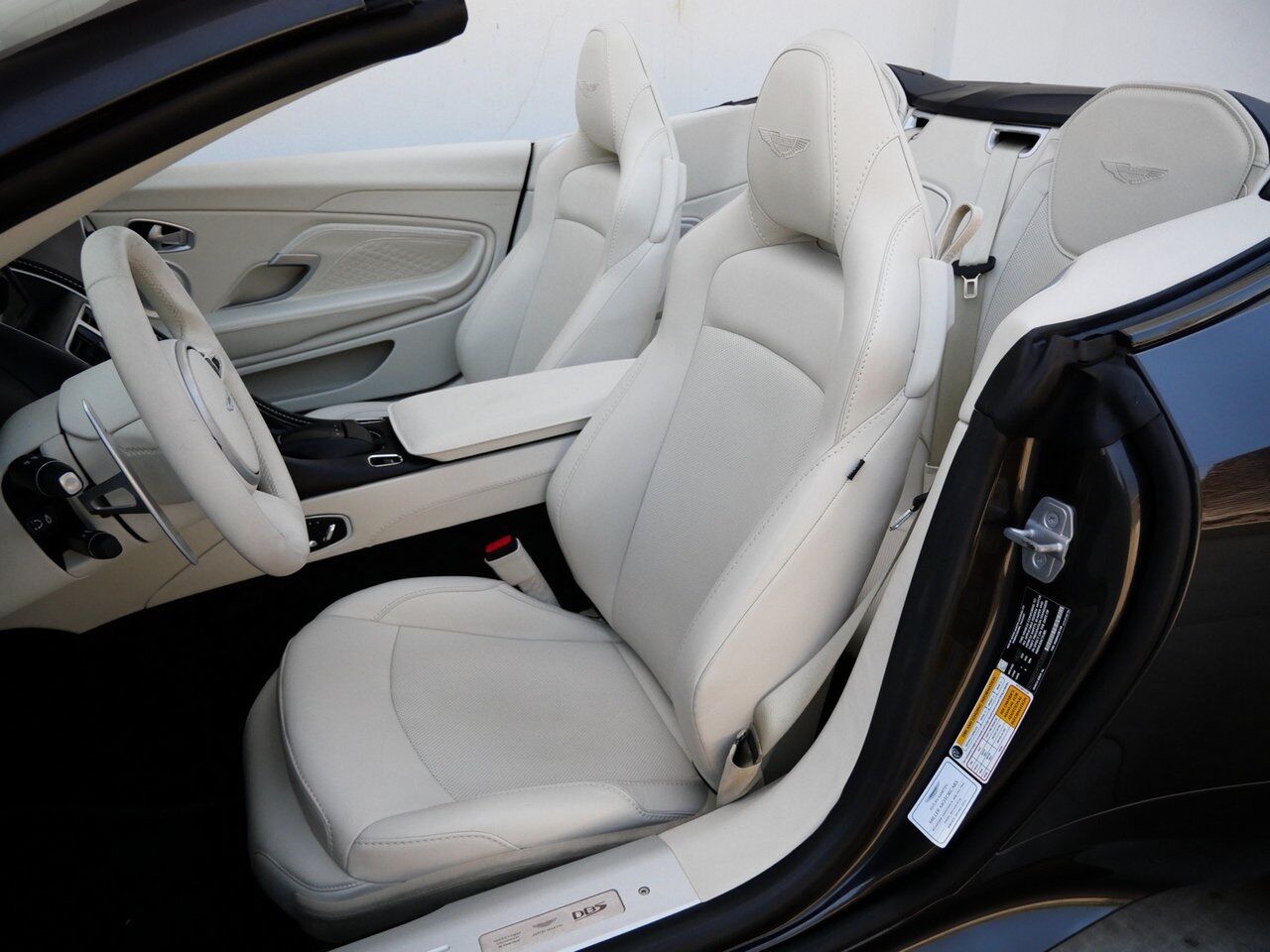 2023 Aston Martin DBS Volante Volante Lawrence KS