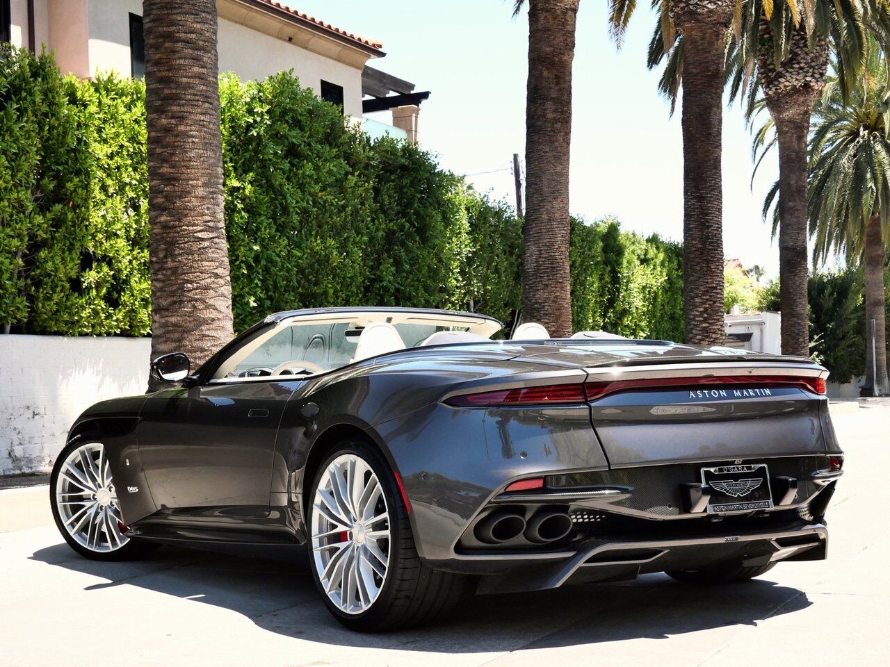 2023 Aston Martin DBS Volante Volante Lawrence KS