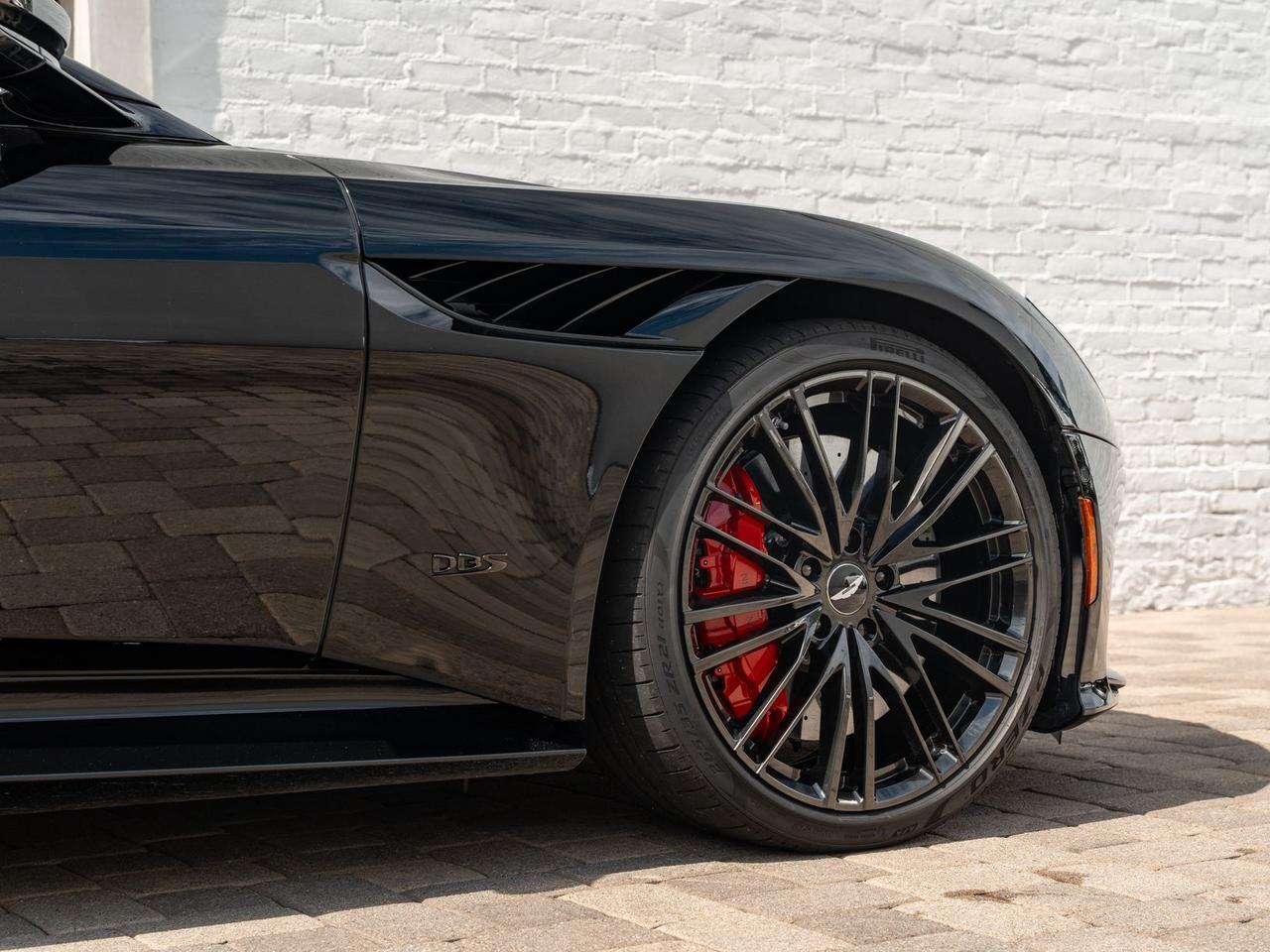 2023 Aston Martin DBS Volante Volante Lawrence KS