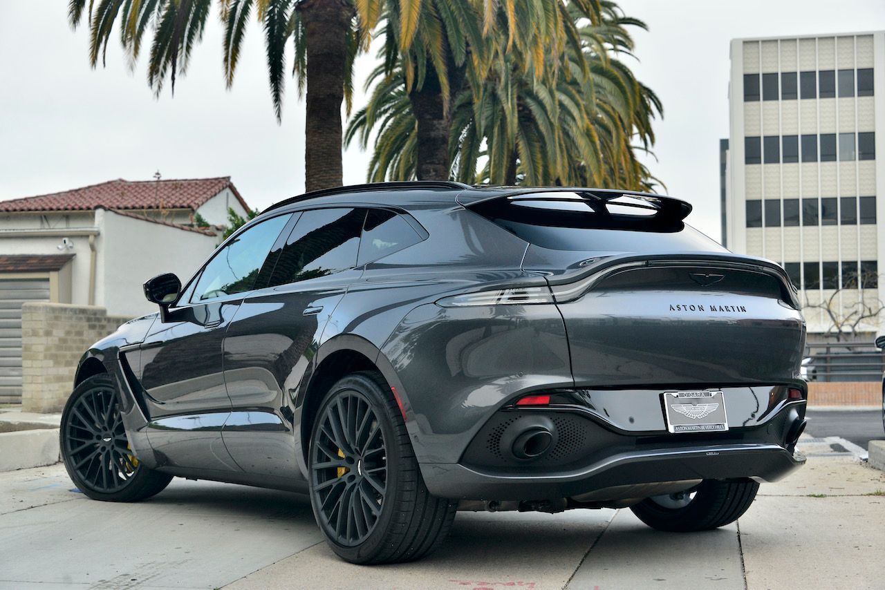 2023 Aston Martin DBX