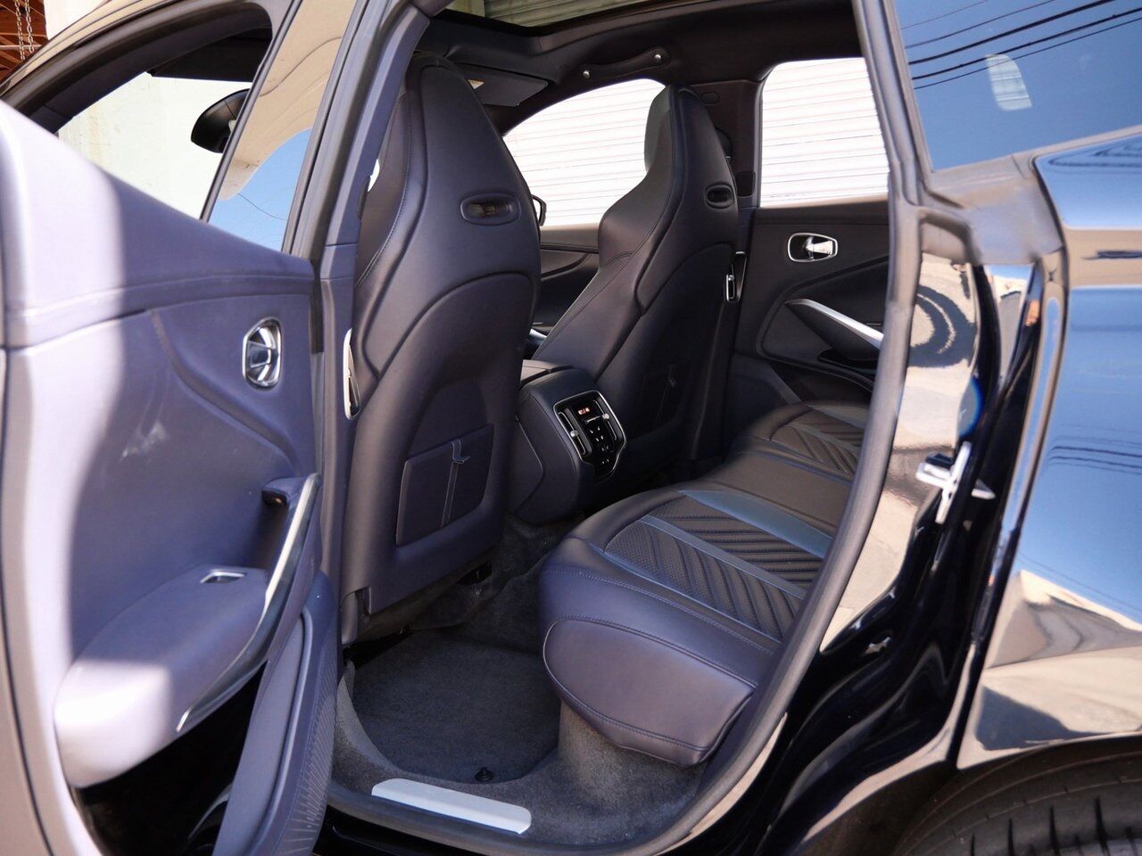2023 Aston Martin DBX 707 707 Lawrence KS
