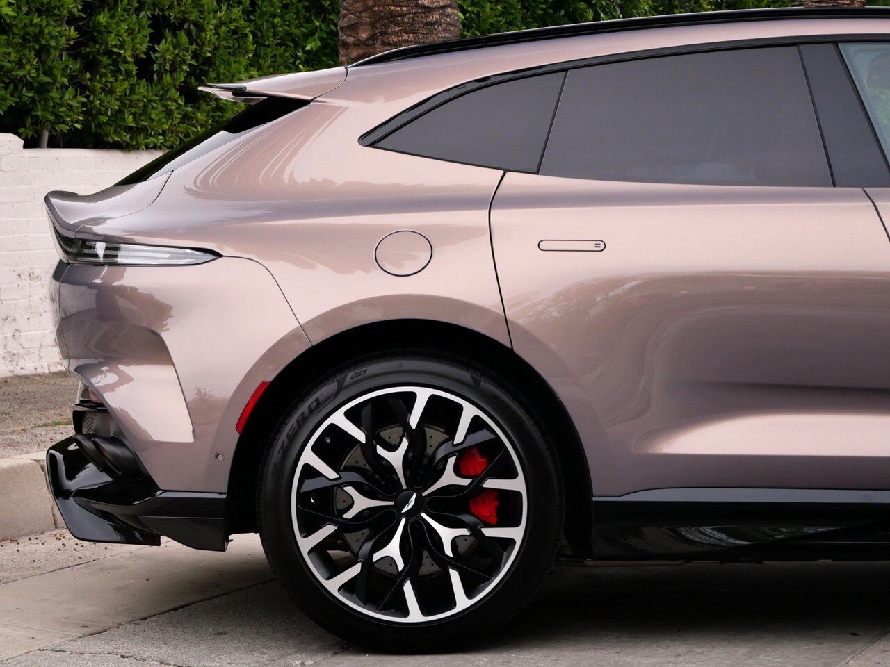2023 Aston Martin DBX 707 707 Lawrence KS