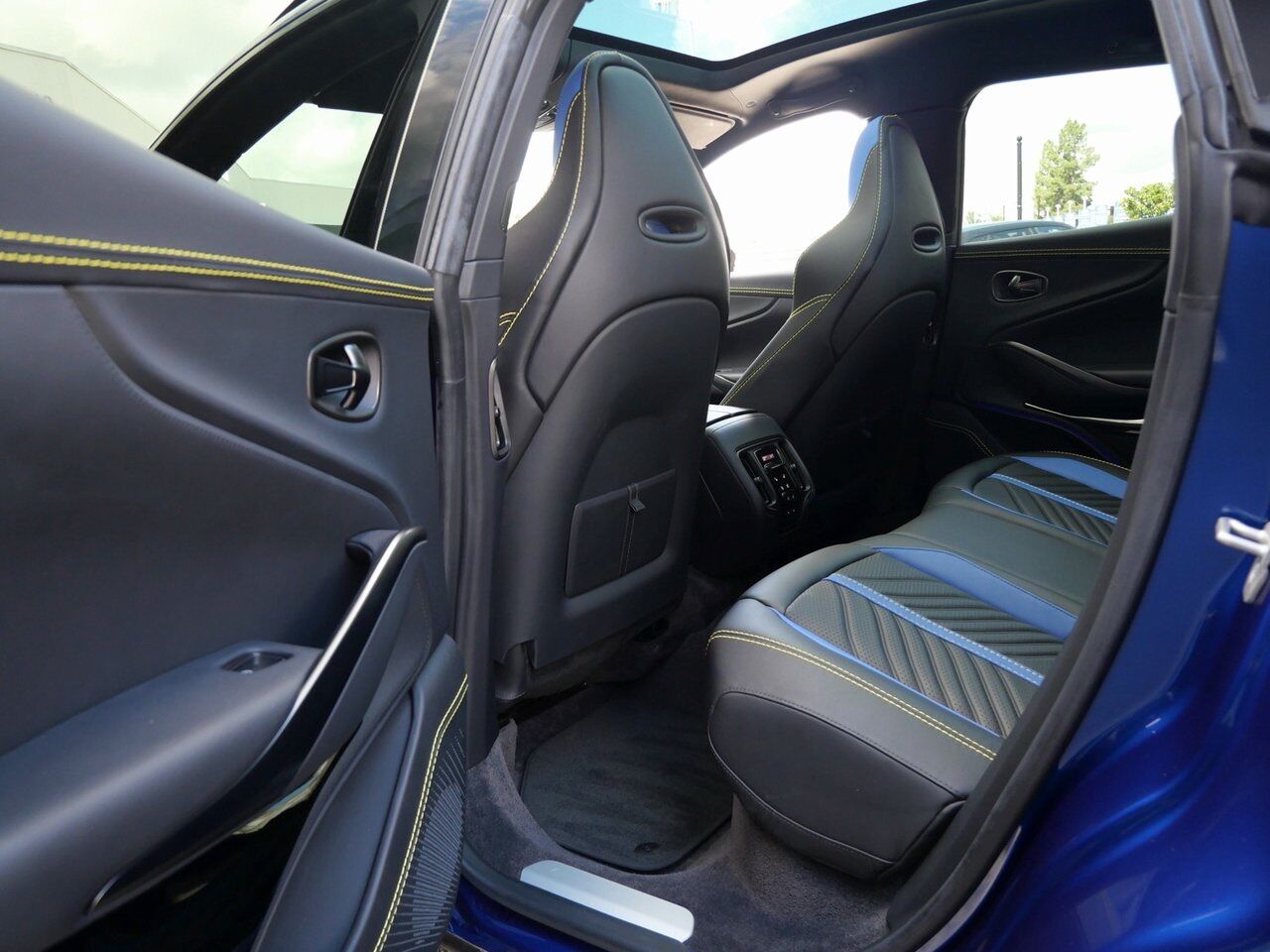 2023 Aston Martin DBX 707 707 Lawrence KS