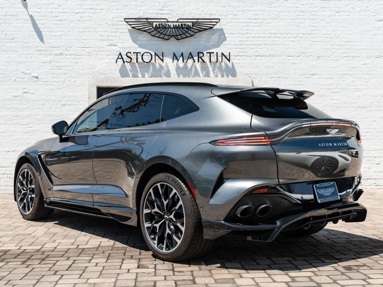 2023 Aston Martin DBX 707 707