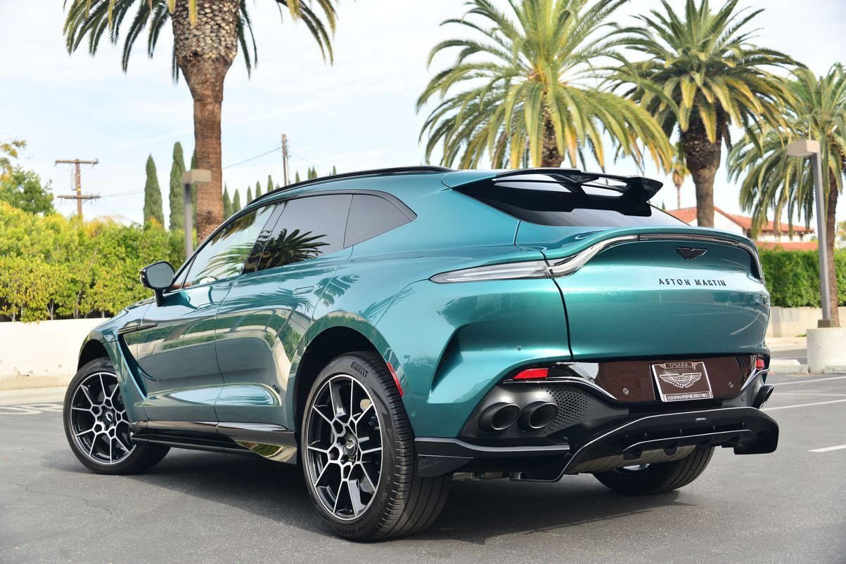 2023 Aston Martin DBX 707 707
