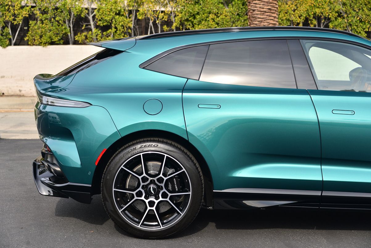 2023 Aston Martin DBX 707 707 Lawrence KS