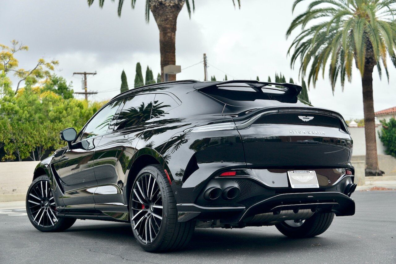 2023 Aston Martin DBX 707 707