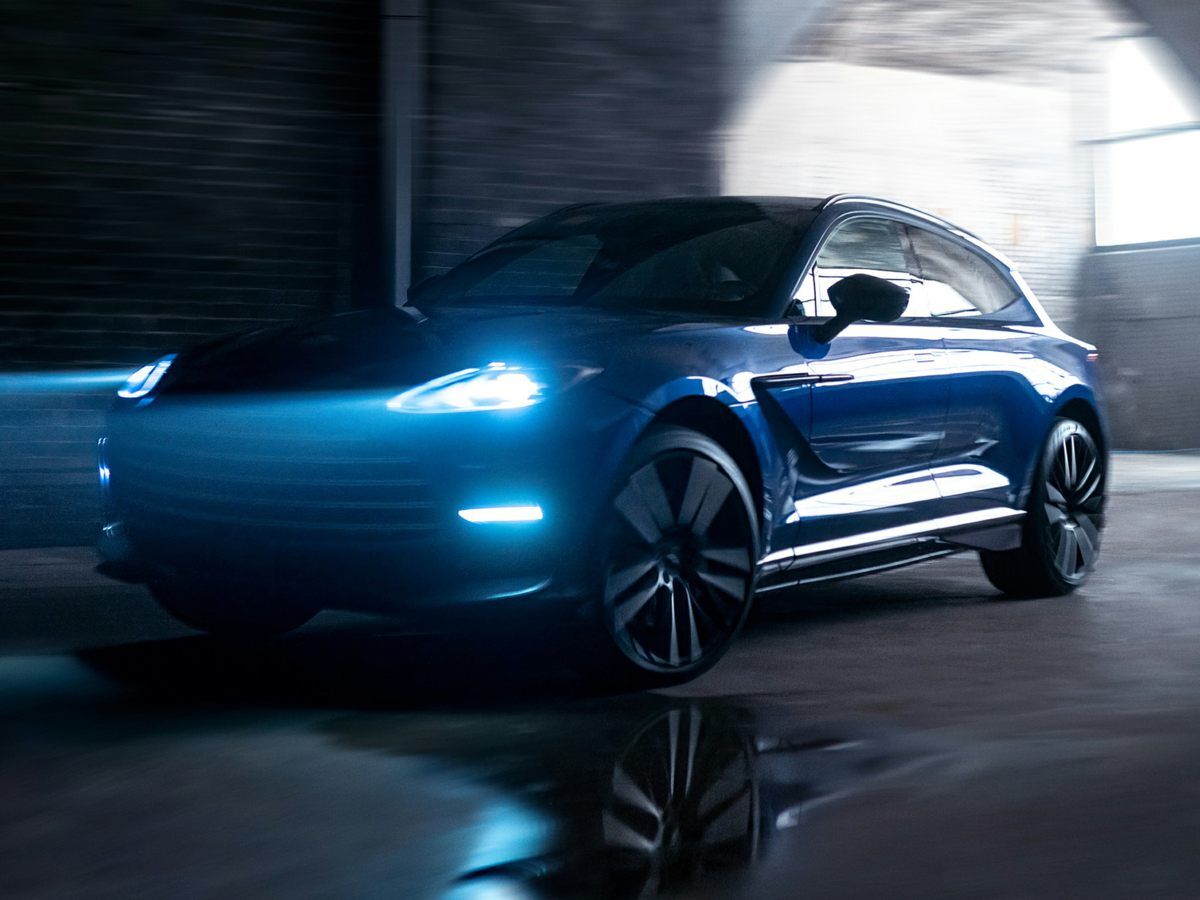 2023 Aston Martin DBX 707 707