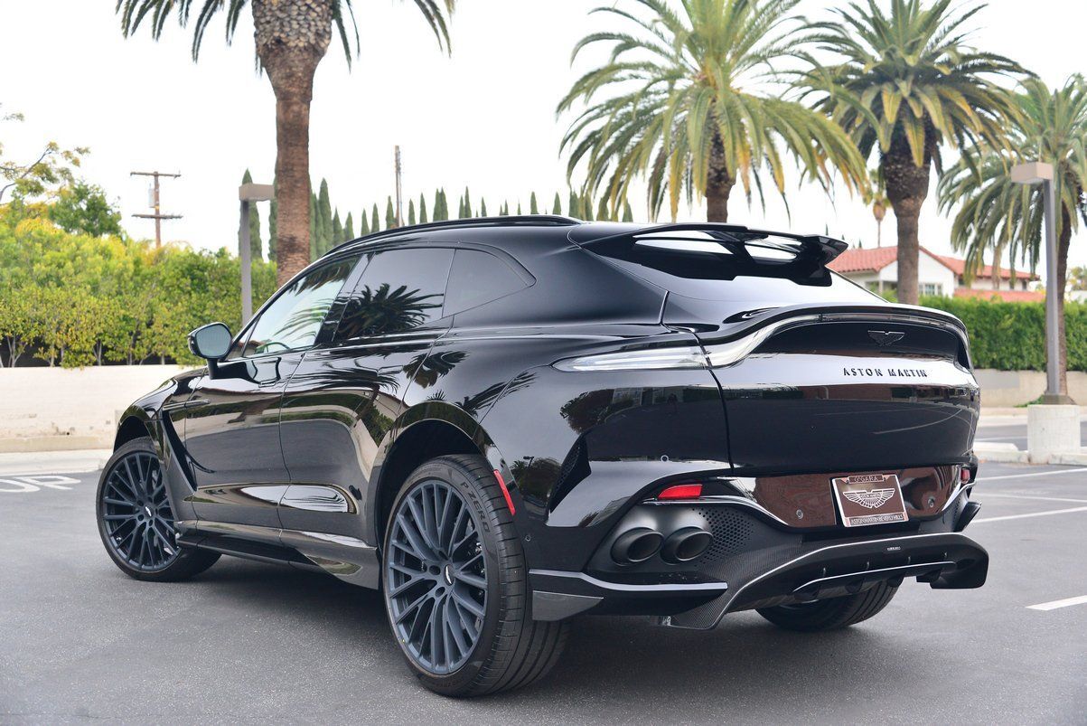 2023 Aston Martin DBX 707 707