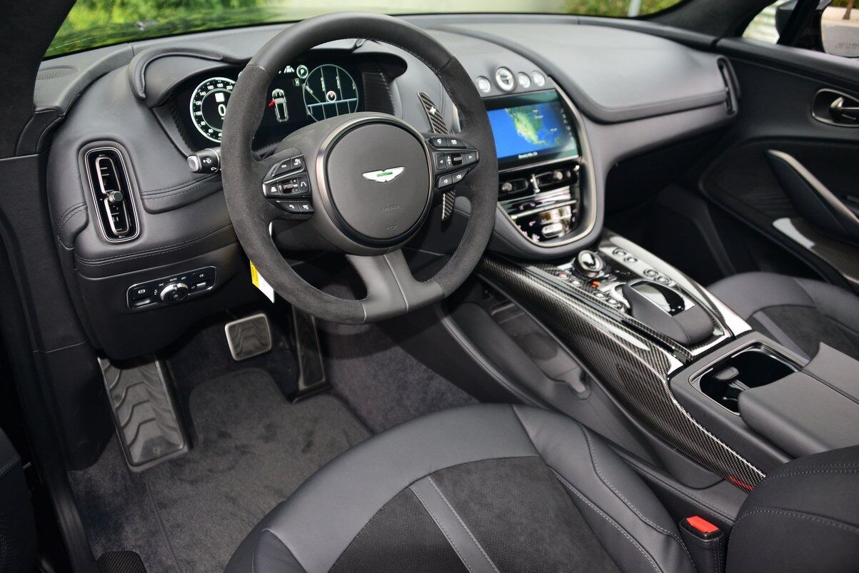 2023 Aston Martin DBX 707 707