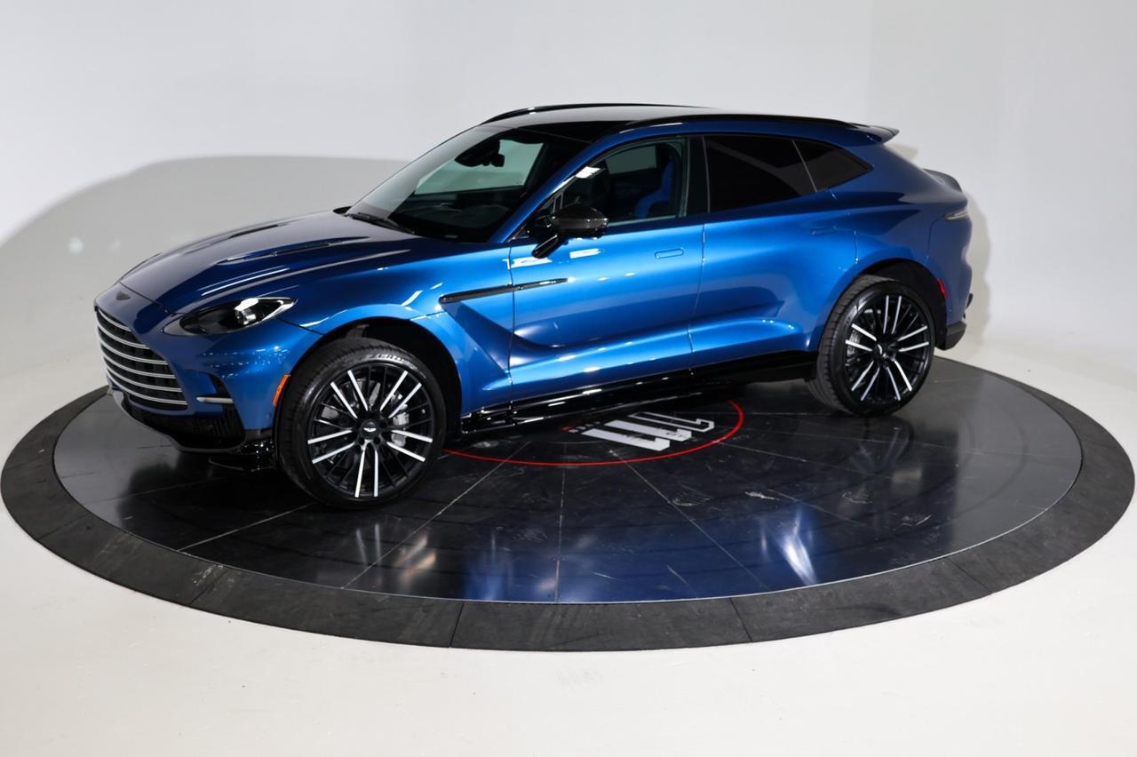 2023 Aston Martin DBX 707 2023 Aston Martin DBX 707