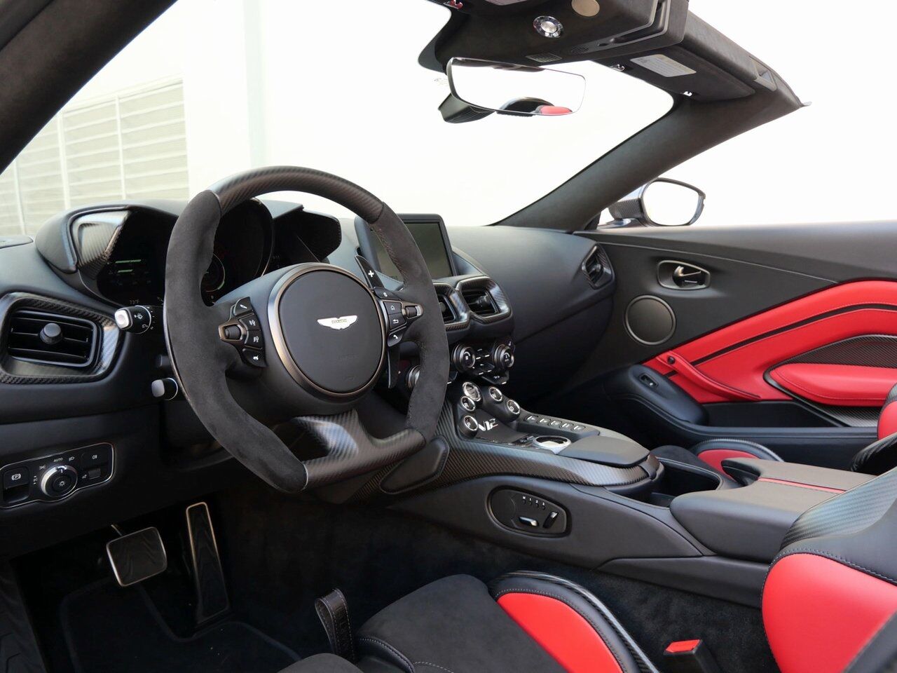 2023 Aston Martin Vantage Lawrence KS