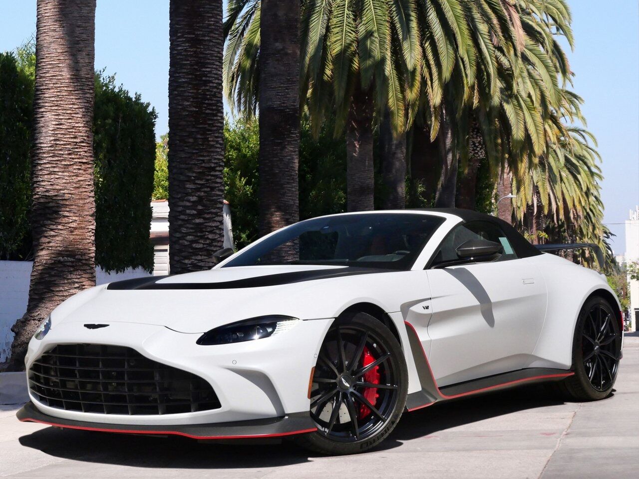 2023 Aston Martin Vantage Lawrence KS