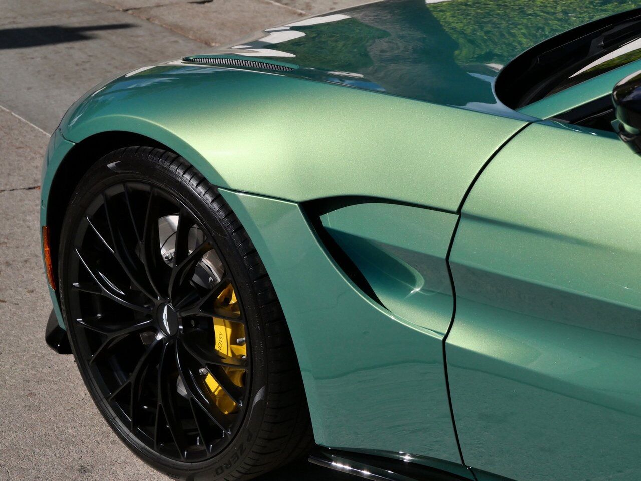 2023 Aston Martin Vantage Lawrence KS