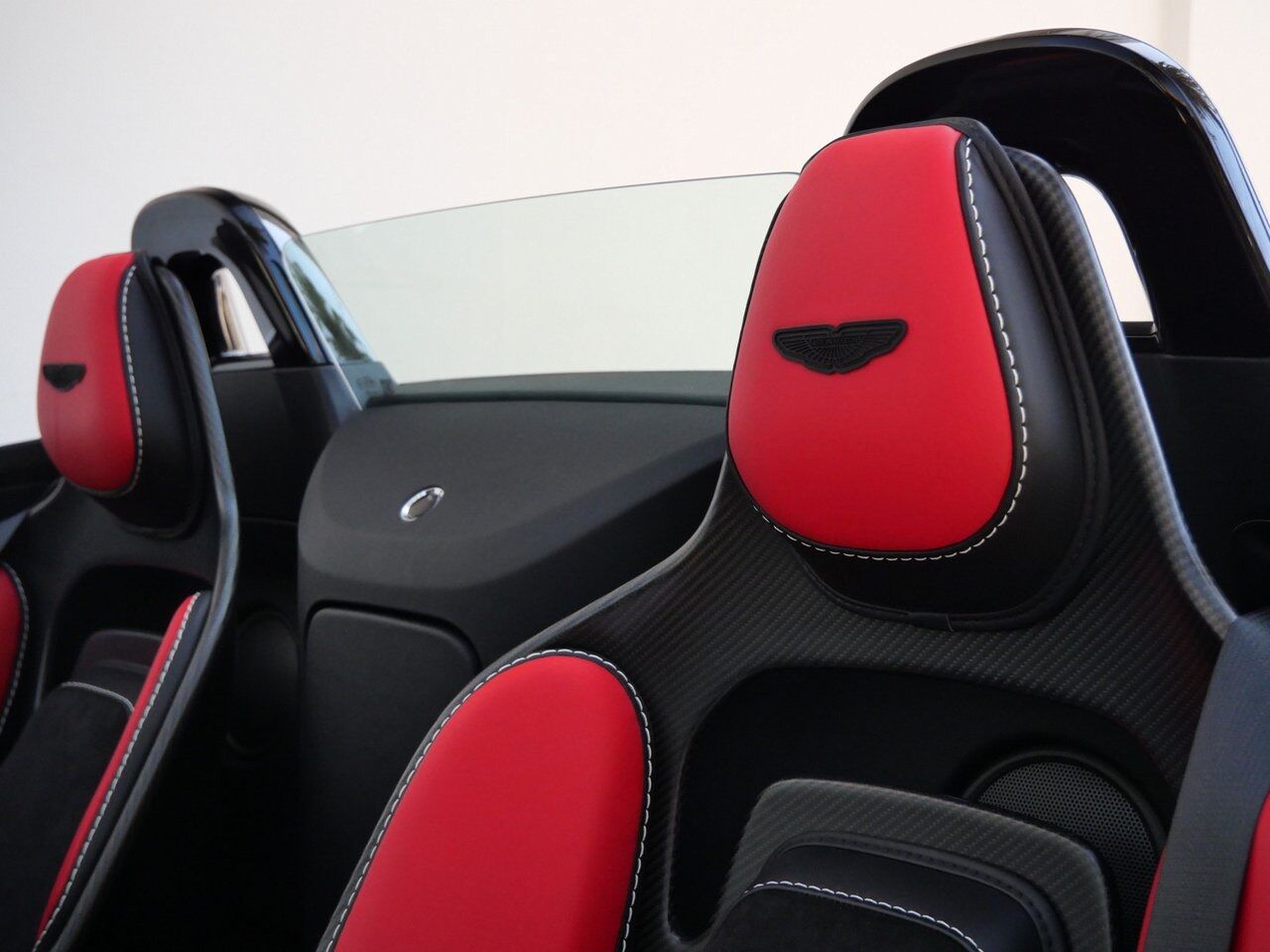 2023 Aston Martin Vantage Lawrence KS