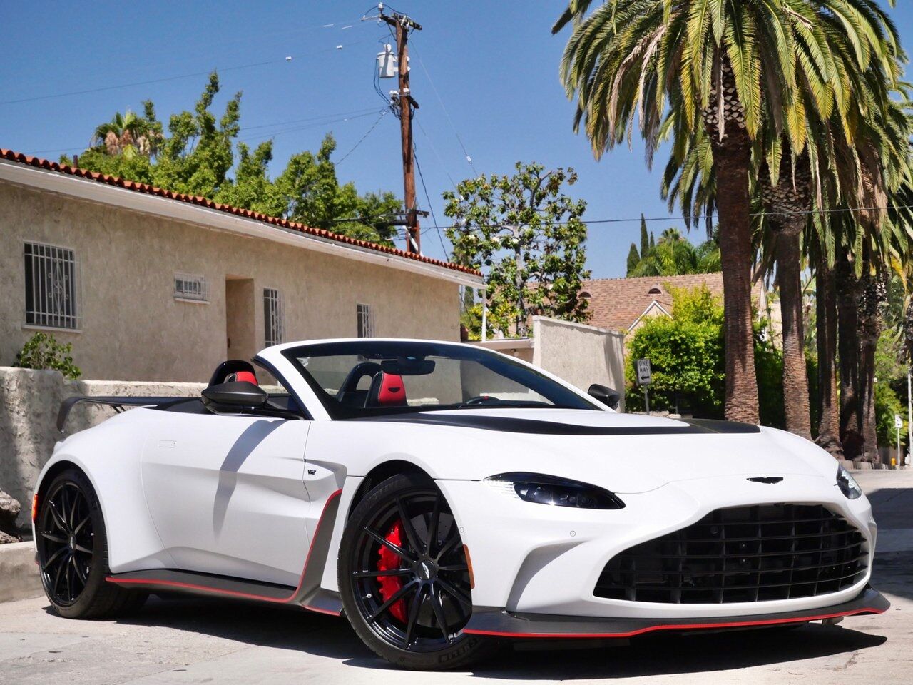 2023 Aston Martin Vantage Lawrence KS