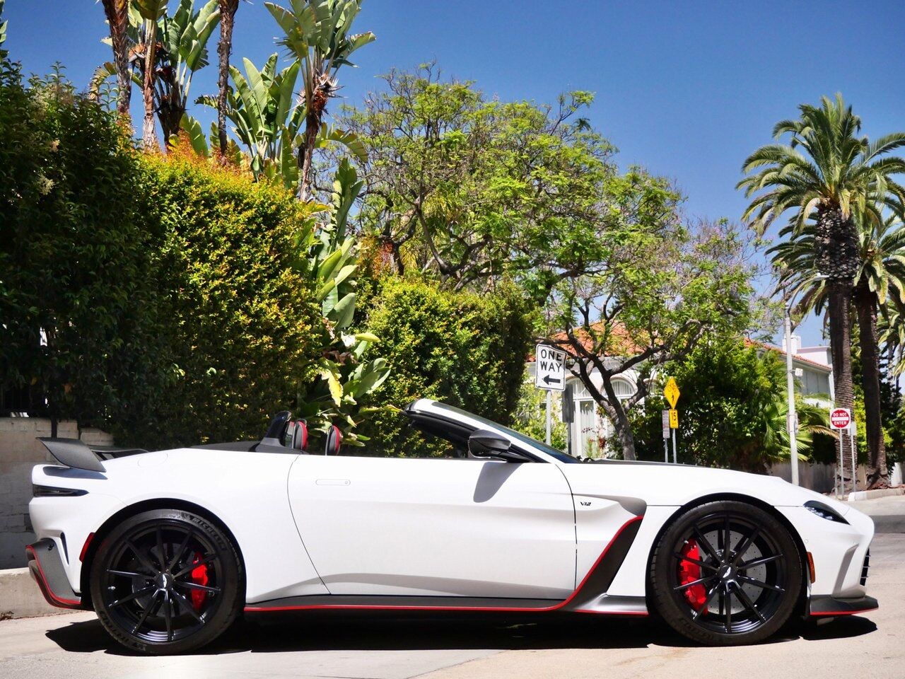 2023 Aston Martin Vantage Lawrence KS
