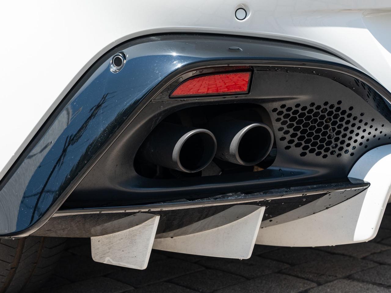 2023 Aston Martin Vantage Lawrence KS