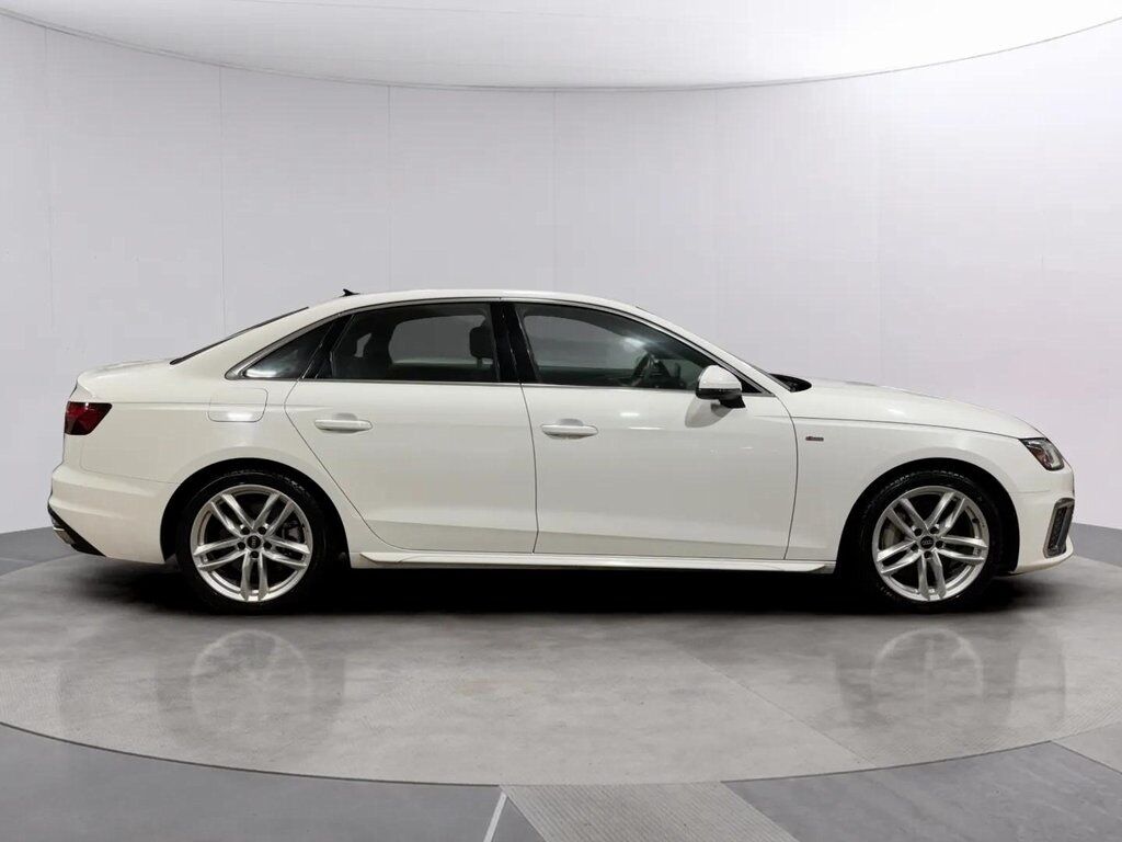 2023 Audi A4 45 S line Premium Plus quattro