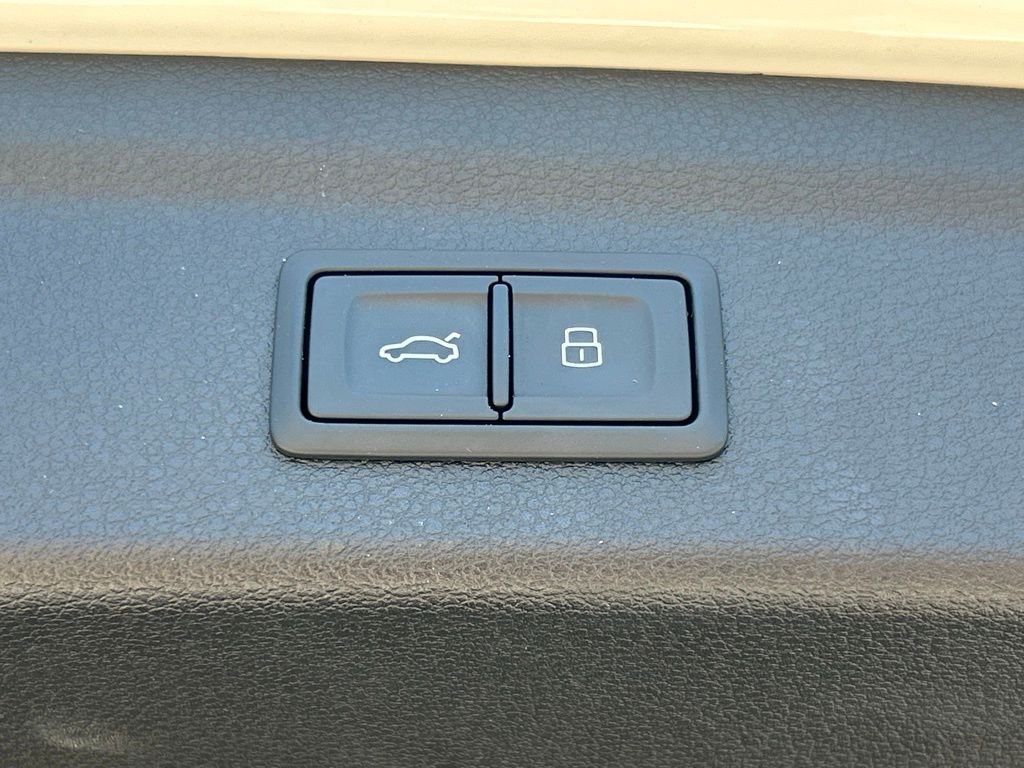 2023 Audi Q3 Premium Plus Tampa FL