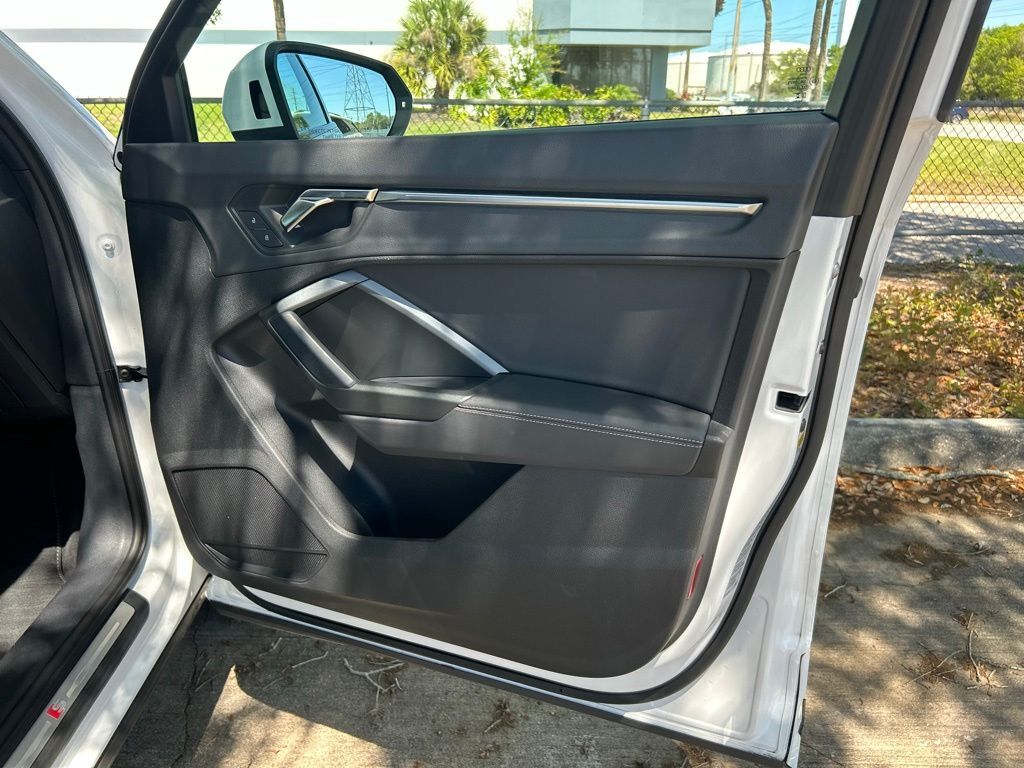 2023 Audi Q3 Premium Plus Tampa FL