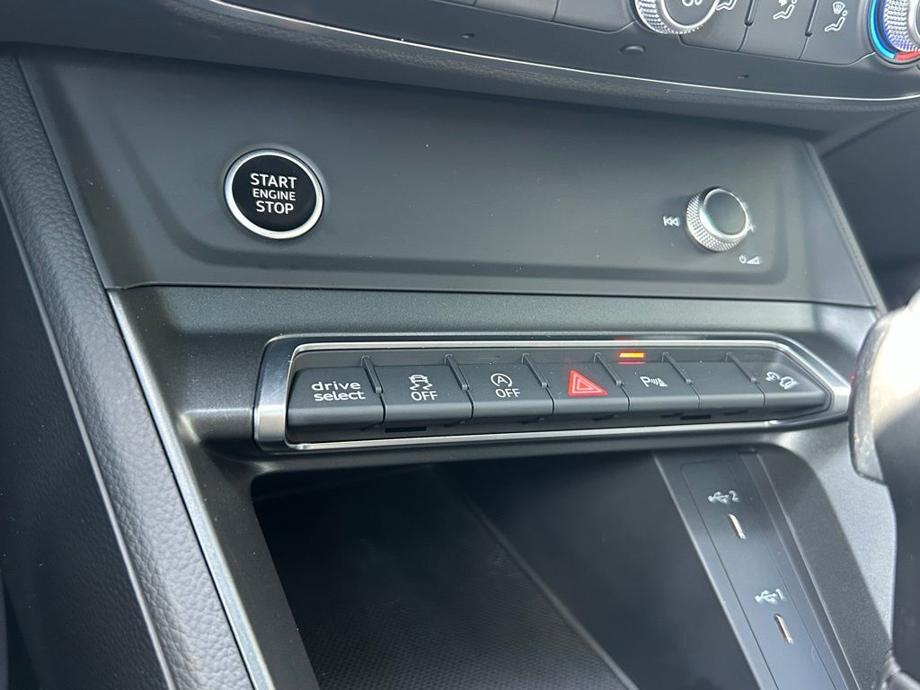 2023 Audi Q3 Premium Tampa FL