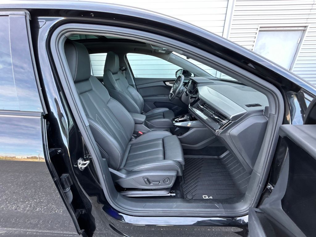 2023 Audi Q4 e-tron Premium Plus Lakeland FL