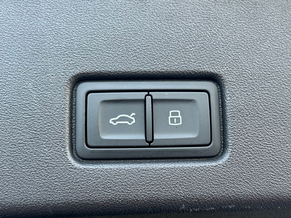 2023 Audi Q4 e-tron Premium Plus Lakeland FL