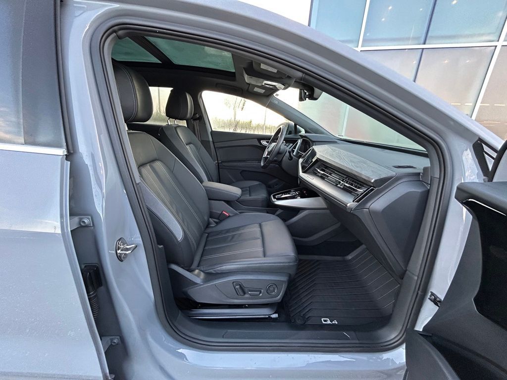 2023 Audi Q4 e-tron Premium Lakeland FL
