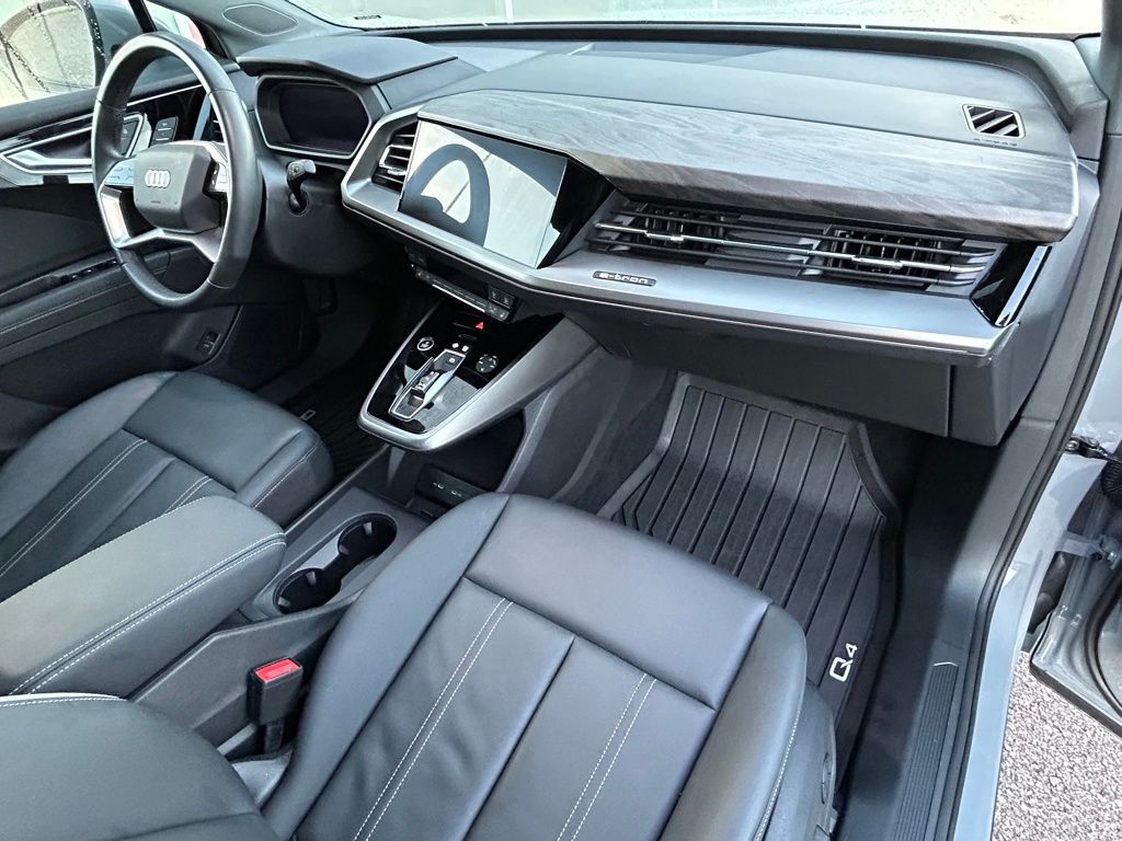 2023 Audi Q4 e-tron Premium Lakeland FL