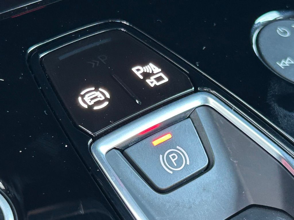 2023 Audi Q4 e-tron Prestige Lakeland FL