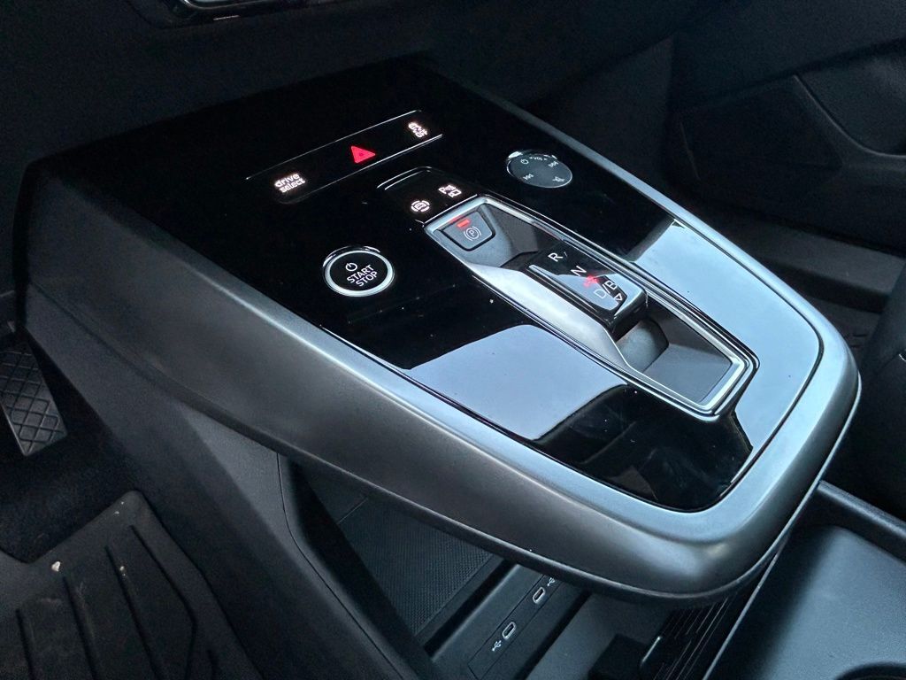 2023 Audi Q4 e-tron Prestige Lakeland FL