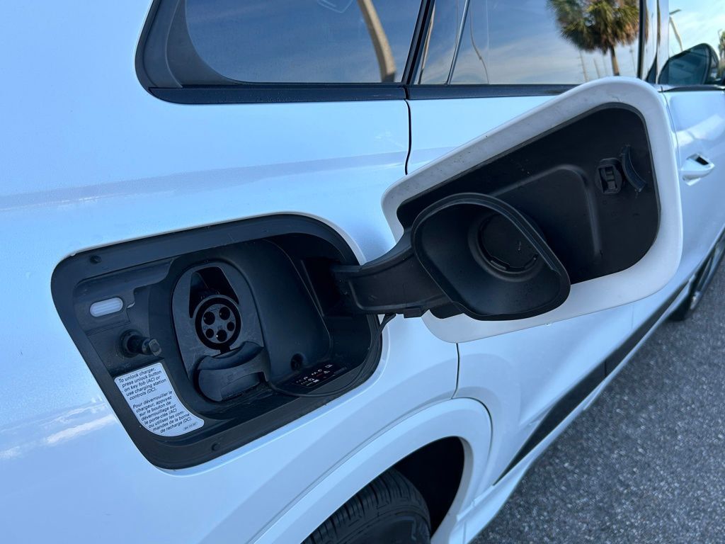 2023 Audi Q4 e-tron Prestige Lakeland FL