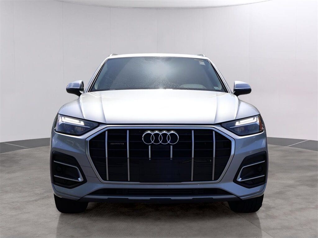 2023 Audi Q5 40 Premium Plus