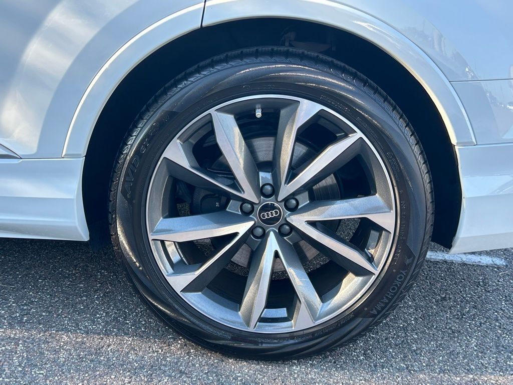 2023 Audi SQ7 Premium Plus Lakeland FL