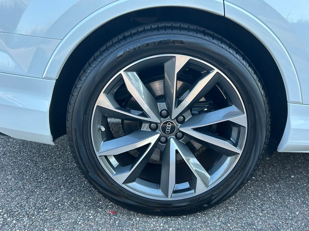 2023 Audi SQ7 Premium Plus Lakeland FL