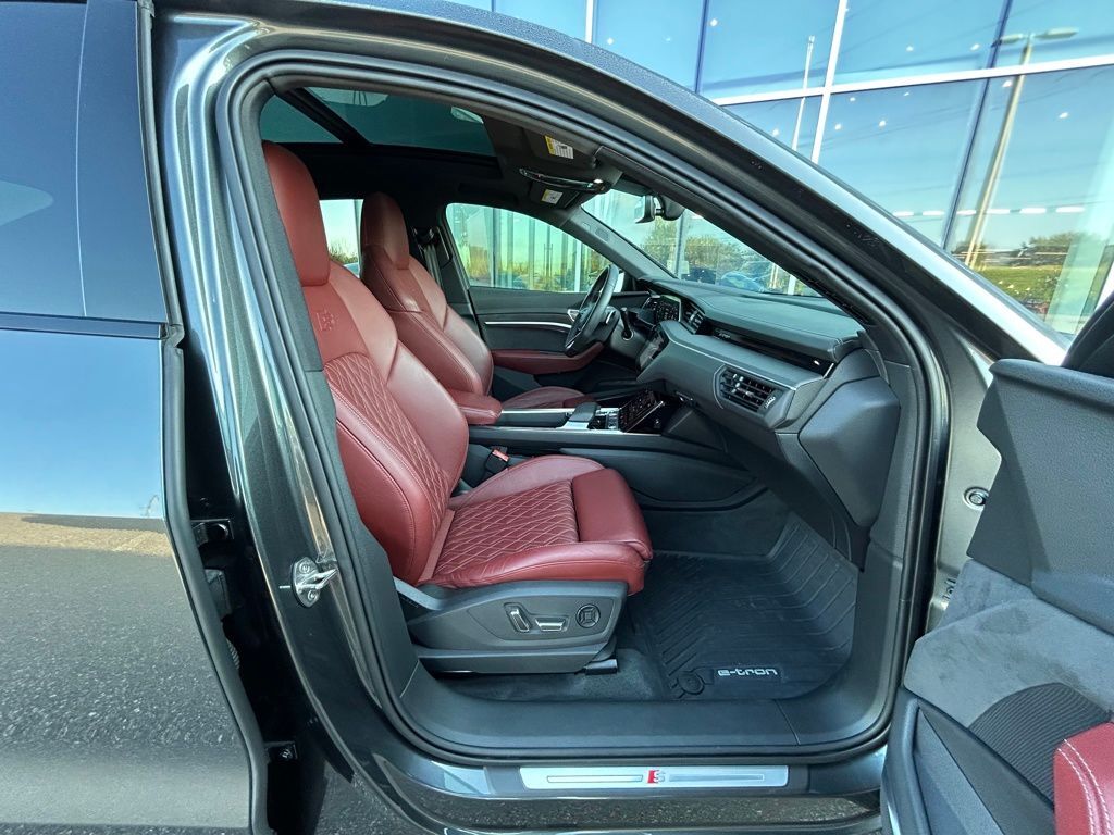 2023 Audi e-tron S Sportback Premium Plus Lakeland FL