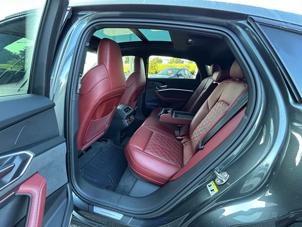 2023 Audi e-tron S Sportback Premium Plus Lakeland FL