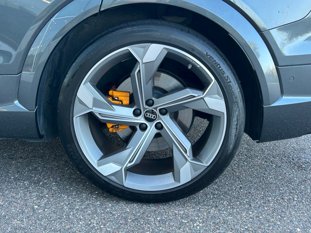 2023 Audi e-tron S Sportback Premium Plus Lakeland FL
