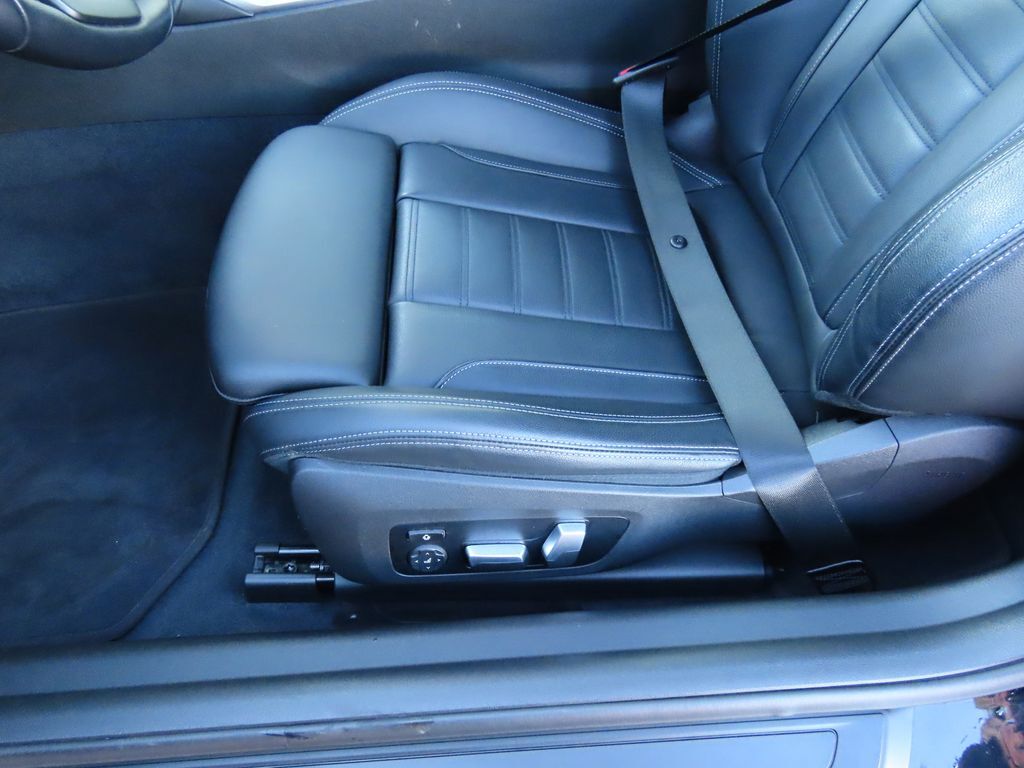 2023 BMW 2 Series 230i xDrive