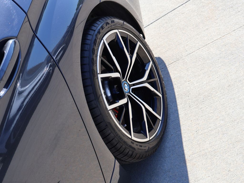 2023 BMW 5 Series 530e iPerformance