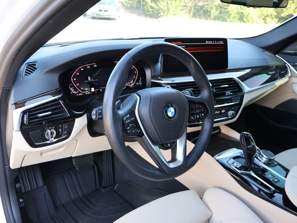 2023 BMW 5 Series 540i xDrive