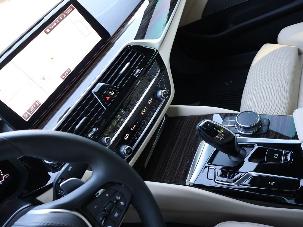 2023 BMW 5 Series 540i xDrive