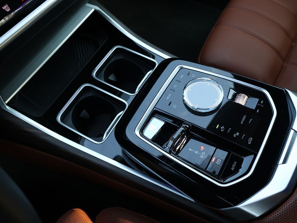 2023 BMW 7 Series 760i xDrive